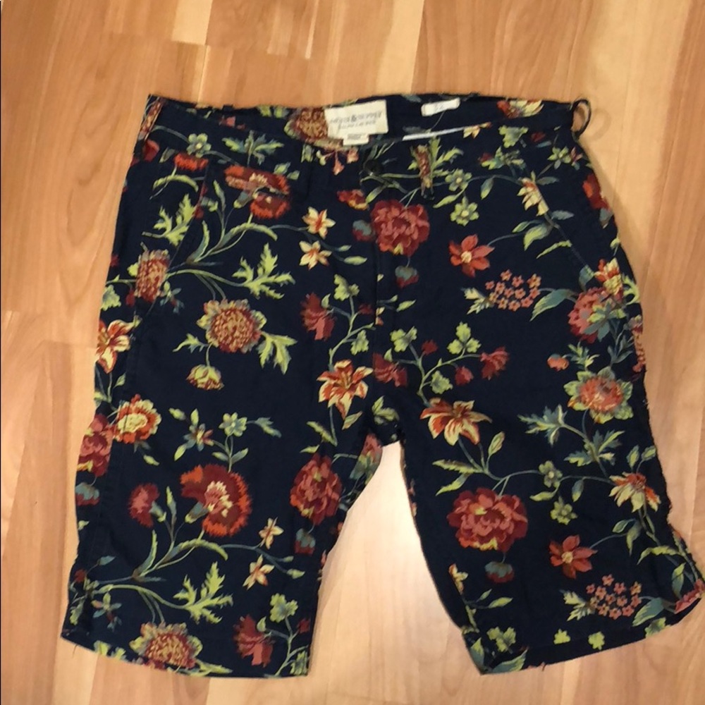 Stylish Blue Khaki Shorts with Flower Design